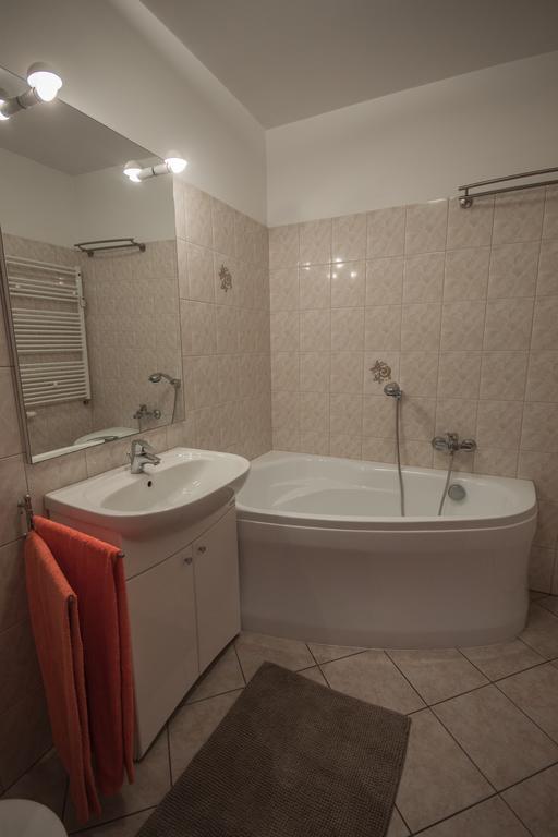 Apartamento Velvet Lucka Varsovia Exterior foto